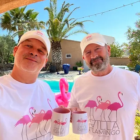 Flamingo Gaymen Only (adults Only) Oda ve Kahvaltı Marseillan (Herault)
